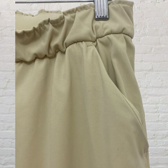 Lululemon Keep Moving Jogger Trench Tan Size 10 Luxtreme Stretch Pockets Active - Picture 5 of 16